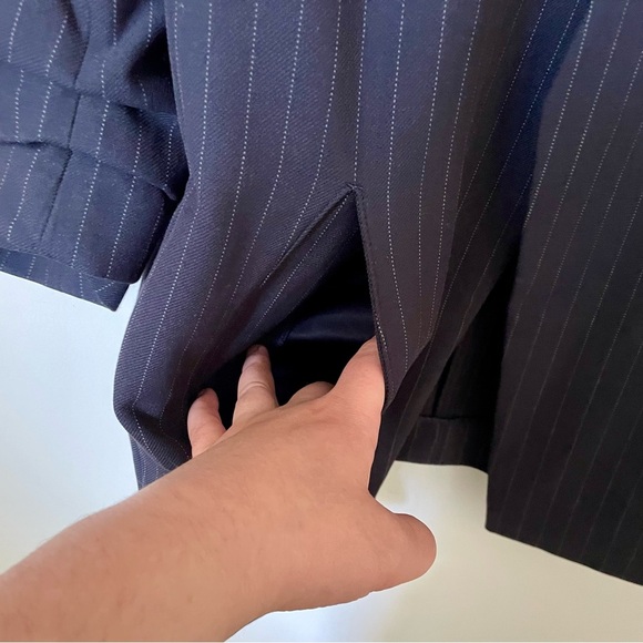Aritzia Wilfred New Power Blazer Navy Blue Pinstripe Size 12 - Picture 9 of 12